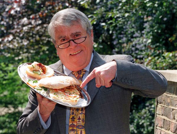 Albert Roux, Major Influence on UK's Dining Habits, Has Died